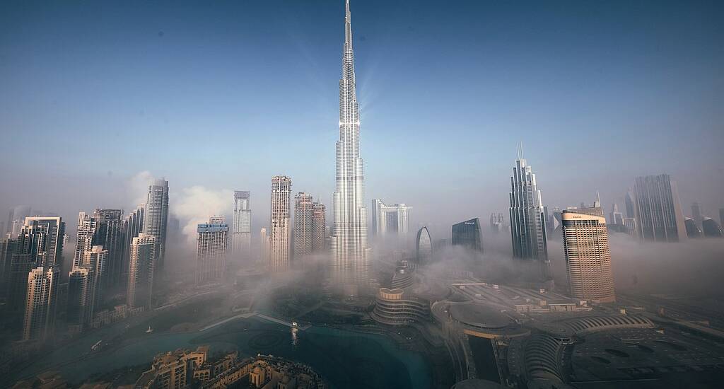 Burj Khalifa im Nebel